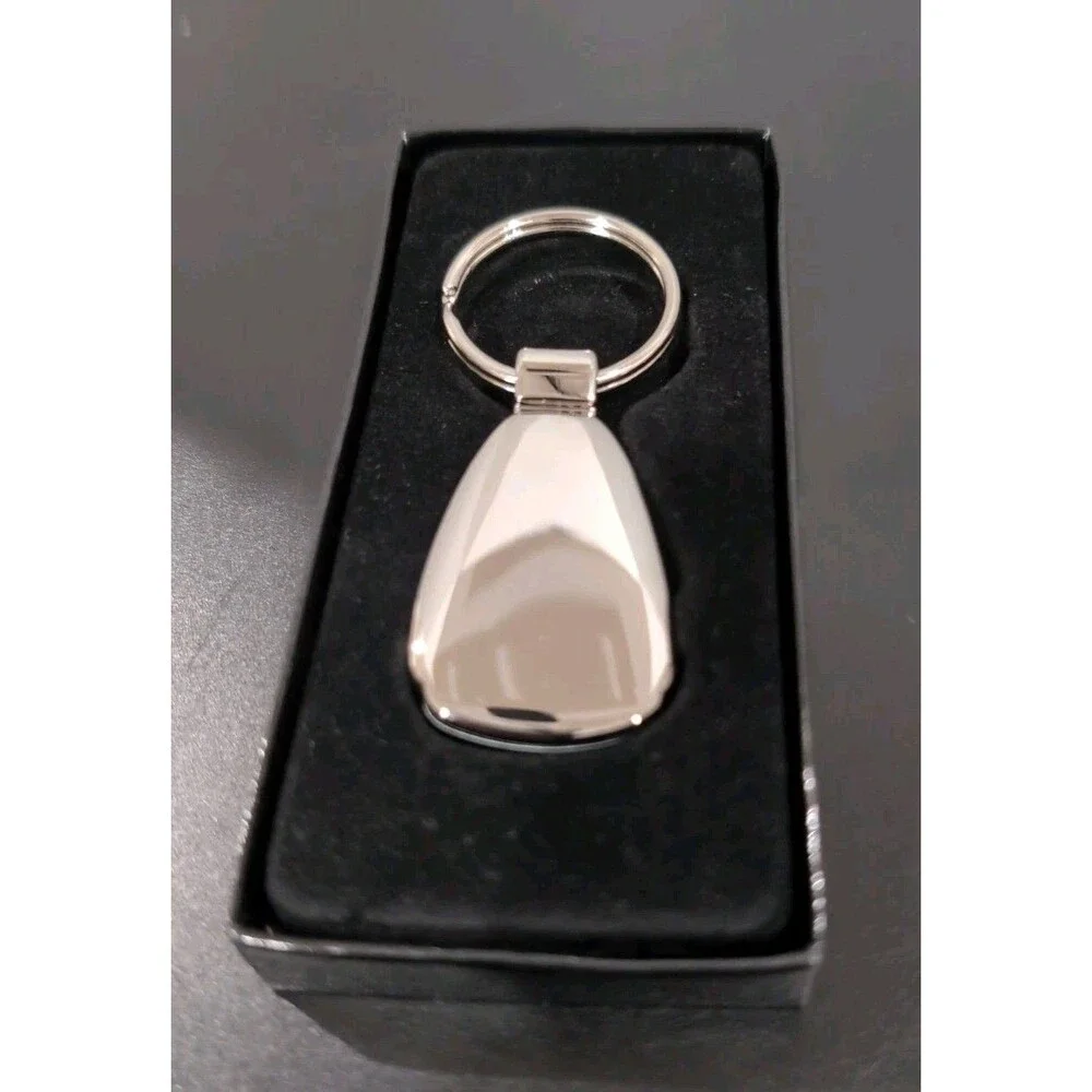JEEP WRANGLER BLACK/CHROME TEARDROP KEY CHAIN RING OFFICIALLY LICENSED MOPAR NEW